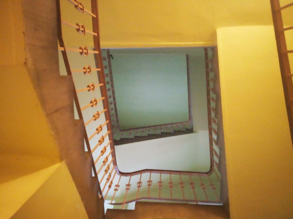 Apartament Prl Komuna 2.0 Apartment *